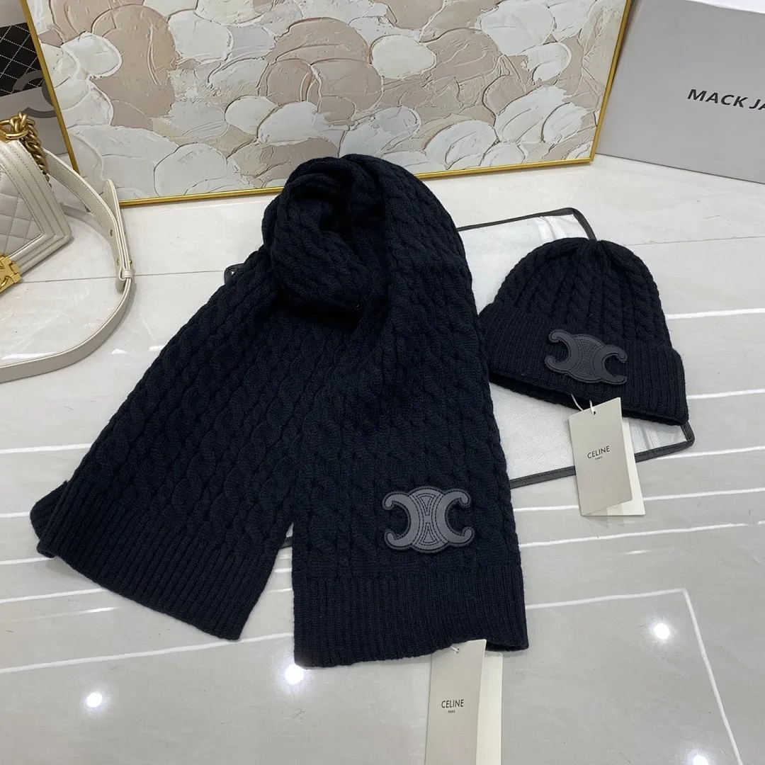 Celine赛琳 麻花羊绒针织帽+围巾🧣