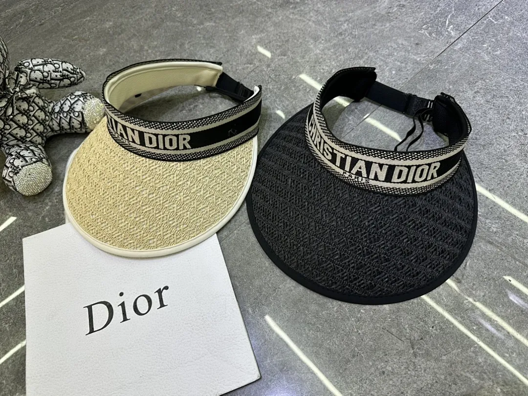 迪奥爆款钩针防晒空顶帽👒👒‼️🔥