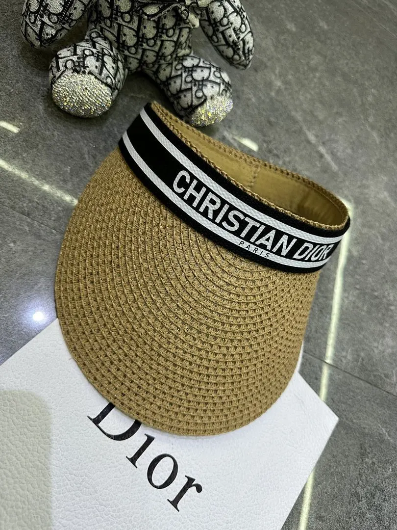 迪奥爆款空顶帽