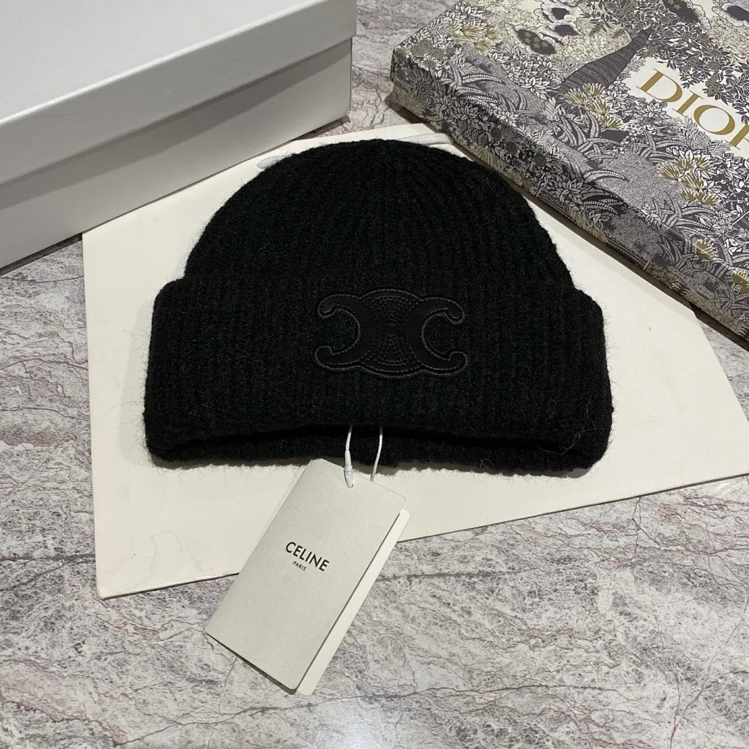 Celine 羊毛针织帽