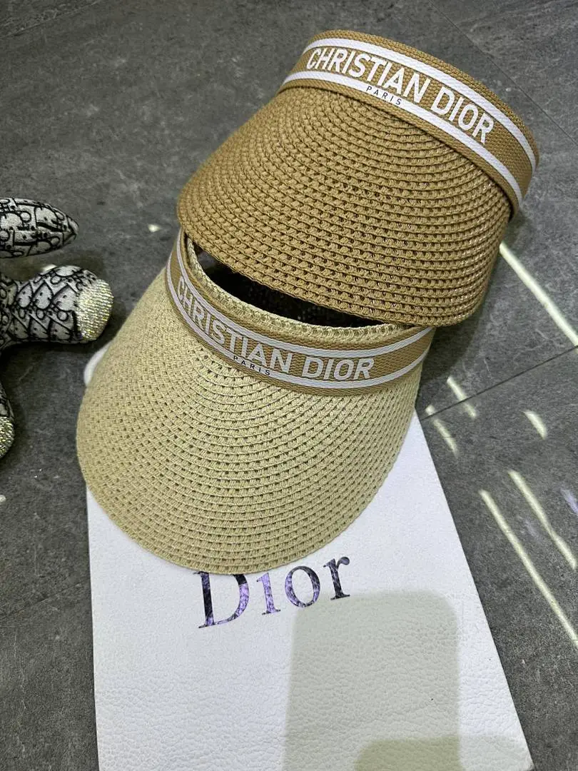 迪奥爆款空顶帽