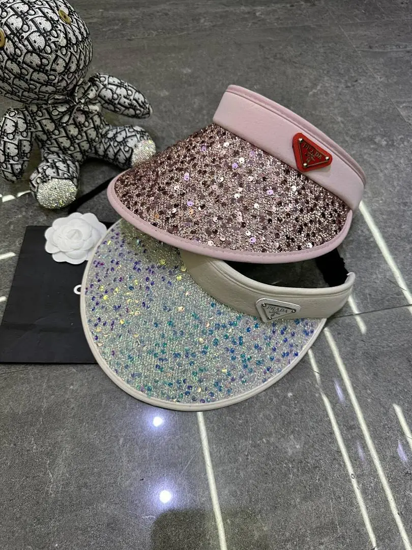 普拉达爆款亮片空顶帽