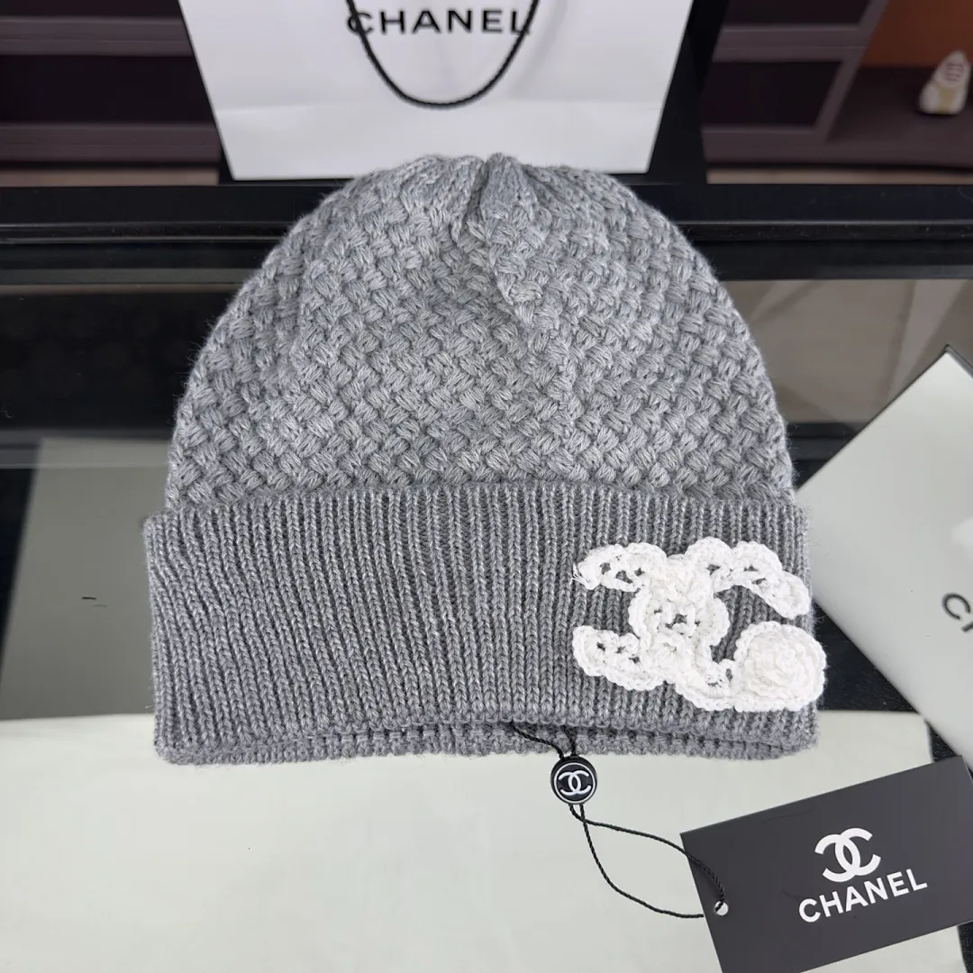 小香 羊毛套装含50%羊毛