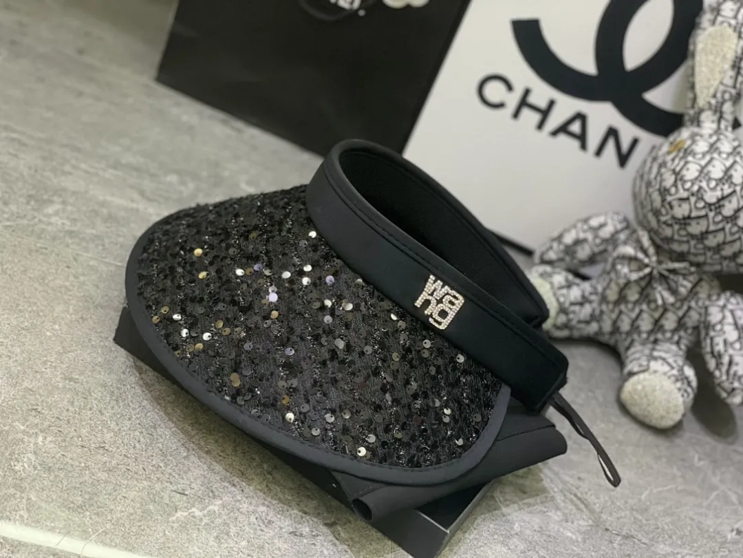 大王亮片空顶帽