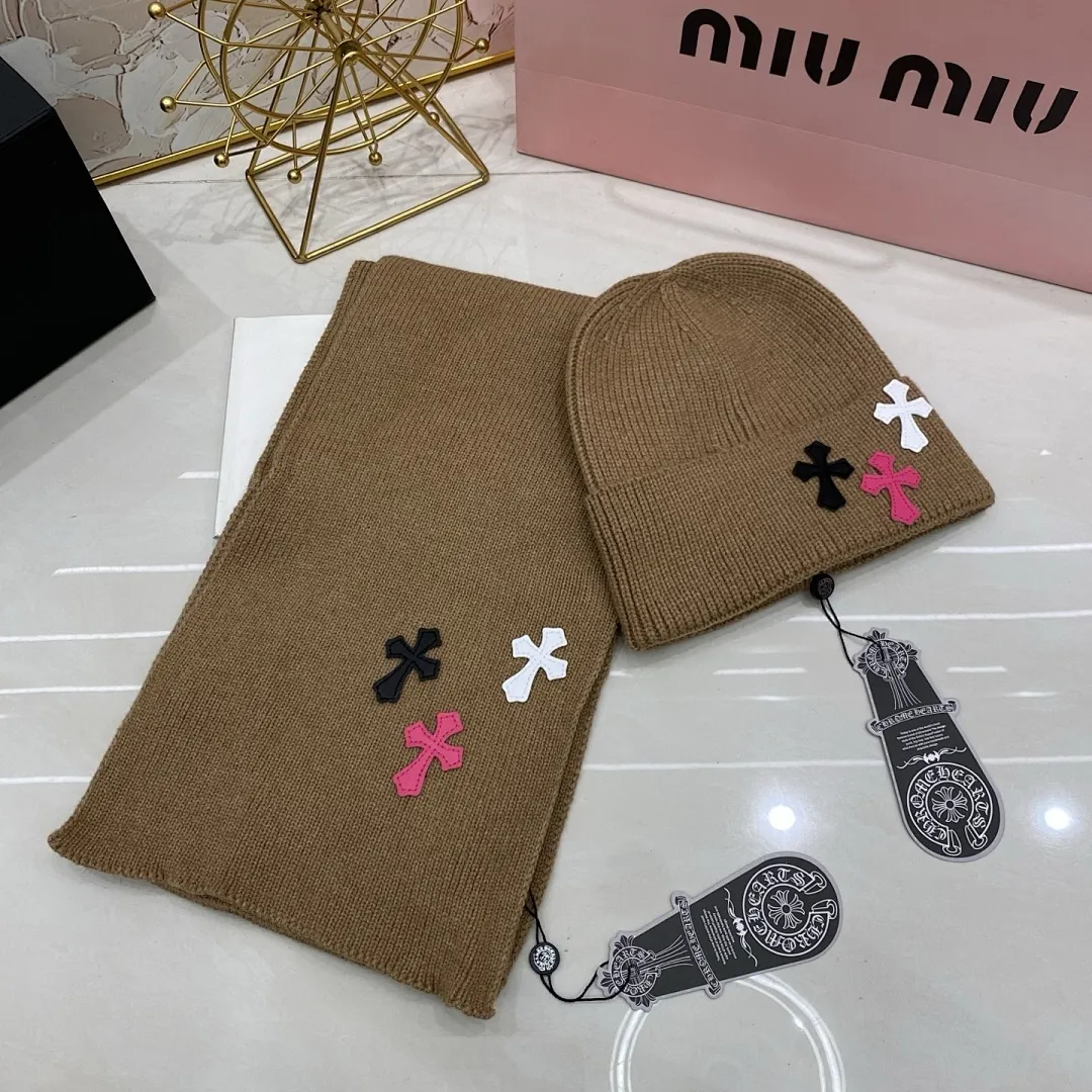 克罗心 两件套 羊绒针织帽+围巾🧣