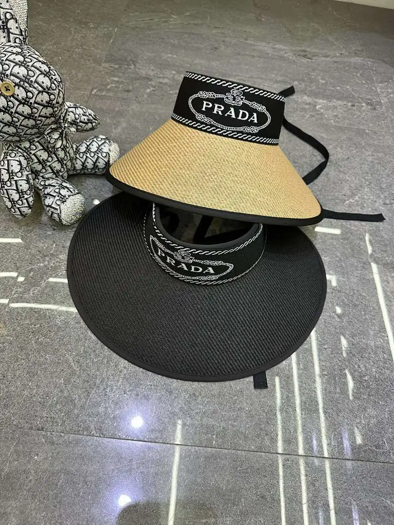 普拉达超大檐空顶帽