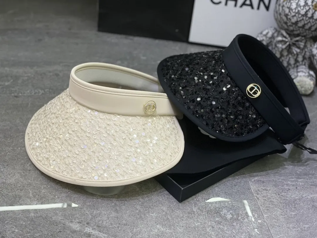 迪奥爆款亮片空顶帽