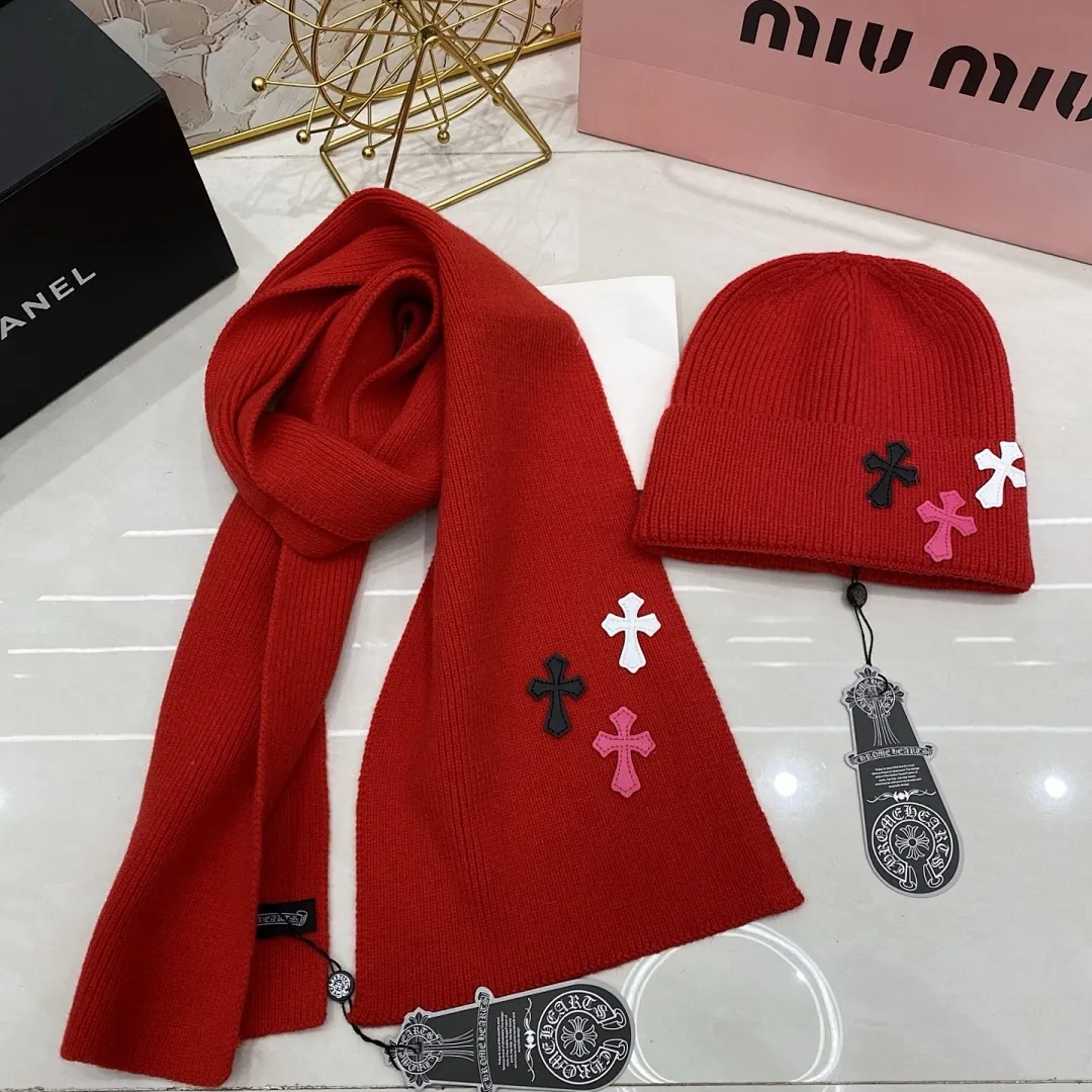 克罗心 两件套 羊绒针织帽+围巾🧣