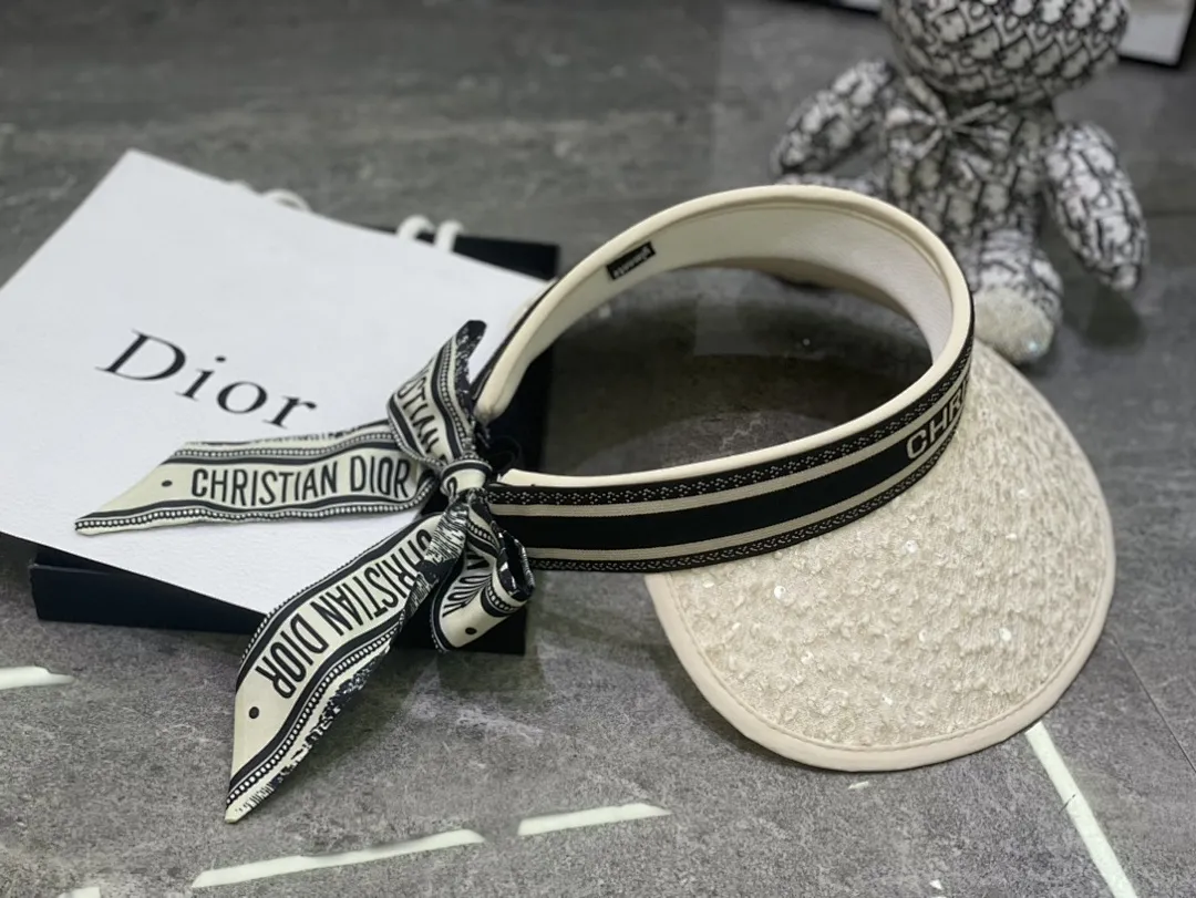 迪奥丝巾蝴蝶结🎀飘带亮片空顶帽