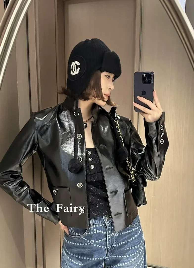 🆕出货出货 ❄️25小香秋冬新款珍珠护耳帽 ✨爆款超级百搭 🔥秋冬必备单品齐色出货 🛒白色 黑色