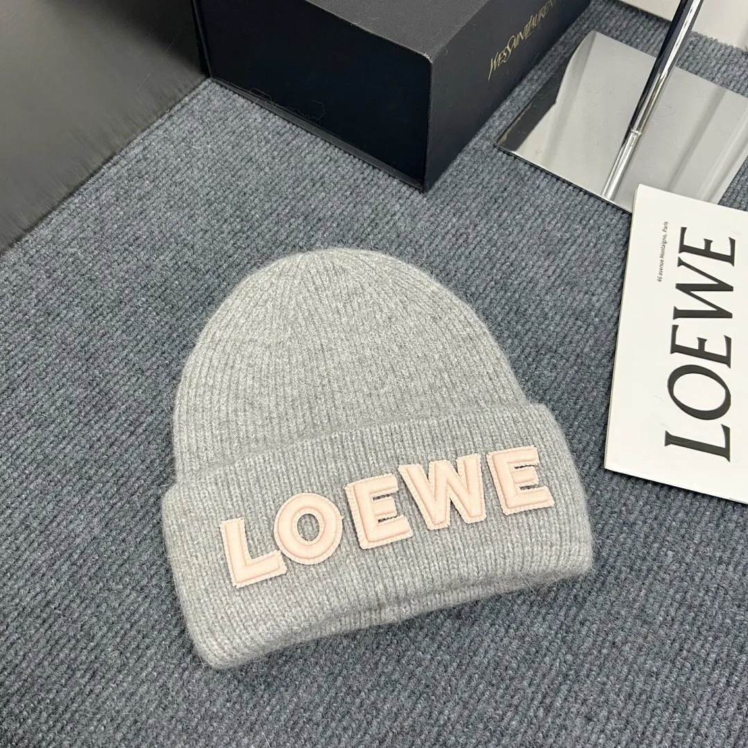 爆单LOEWE兔毛针织帽回货回货🔥✈️✈️