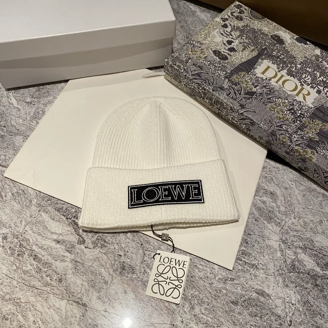 LOEWE 羊绒针织帽