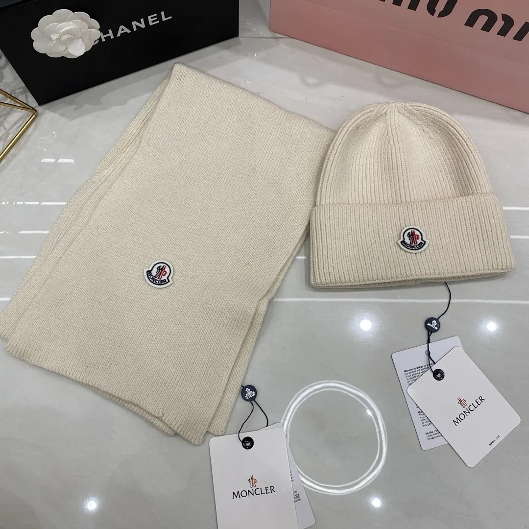 Moncler 两件套 羊绒针织帽+围巾🧣