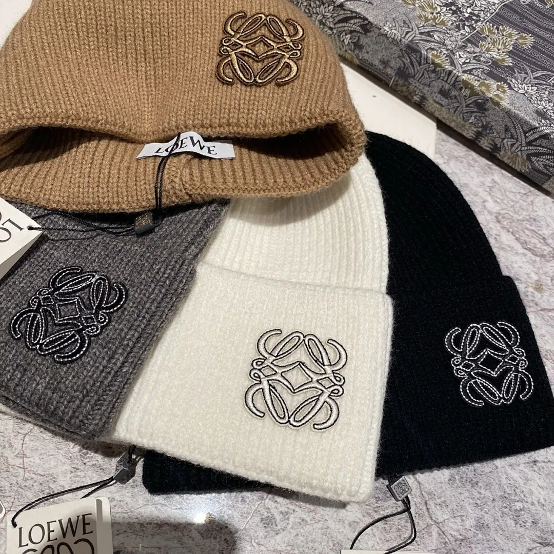 LOEWE 羊绒针织帽
