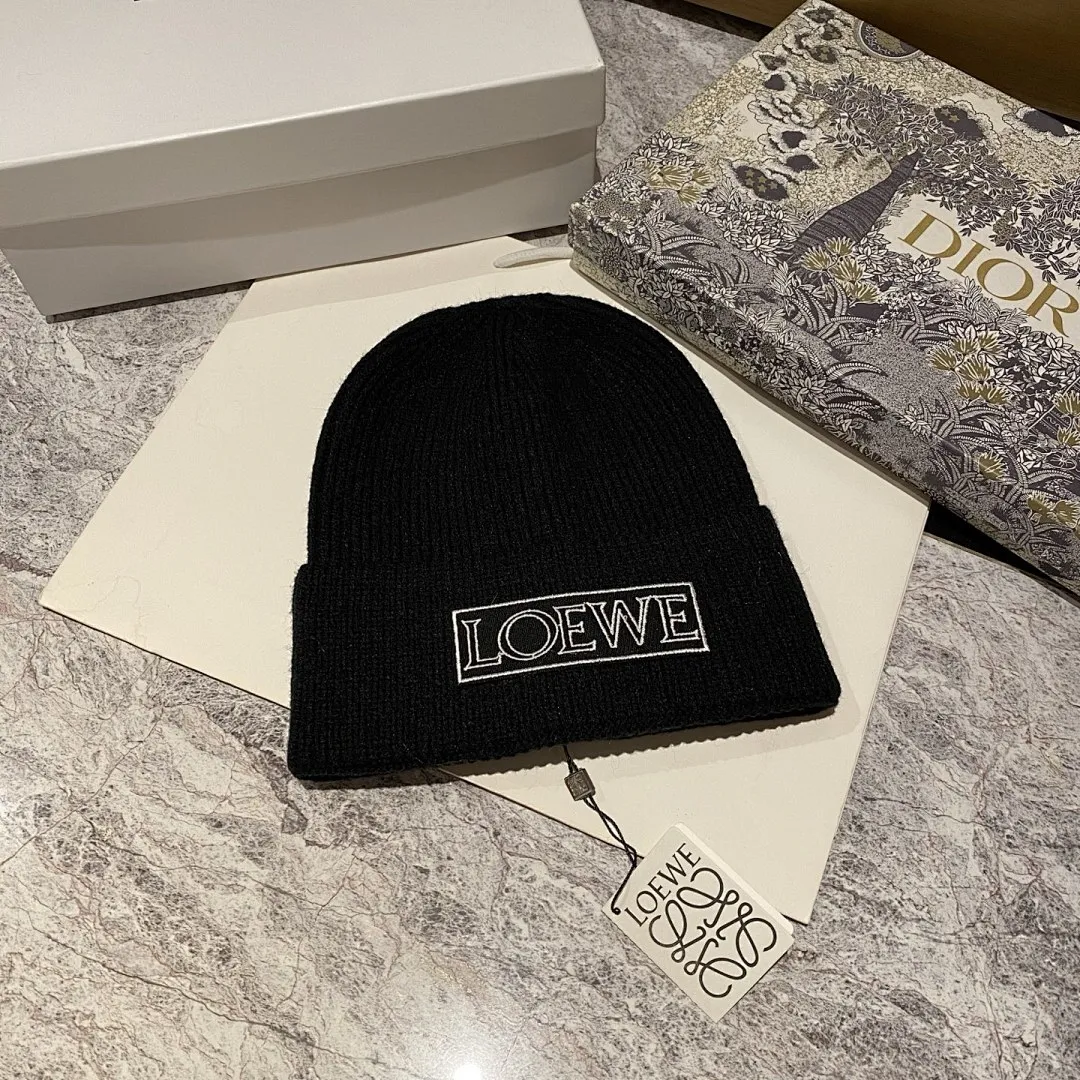 LOEWE 羊绒针织帽