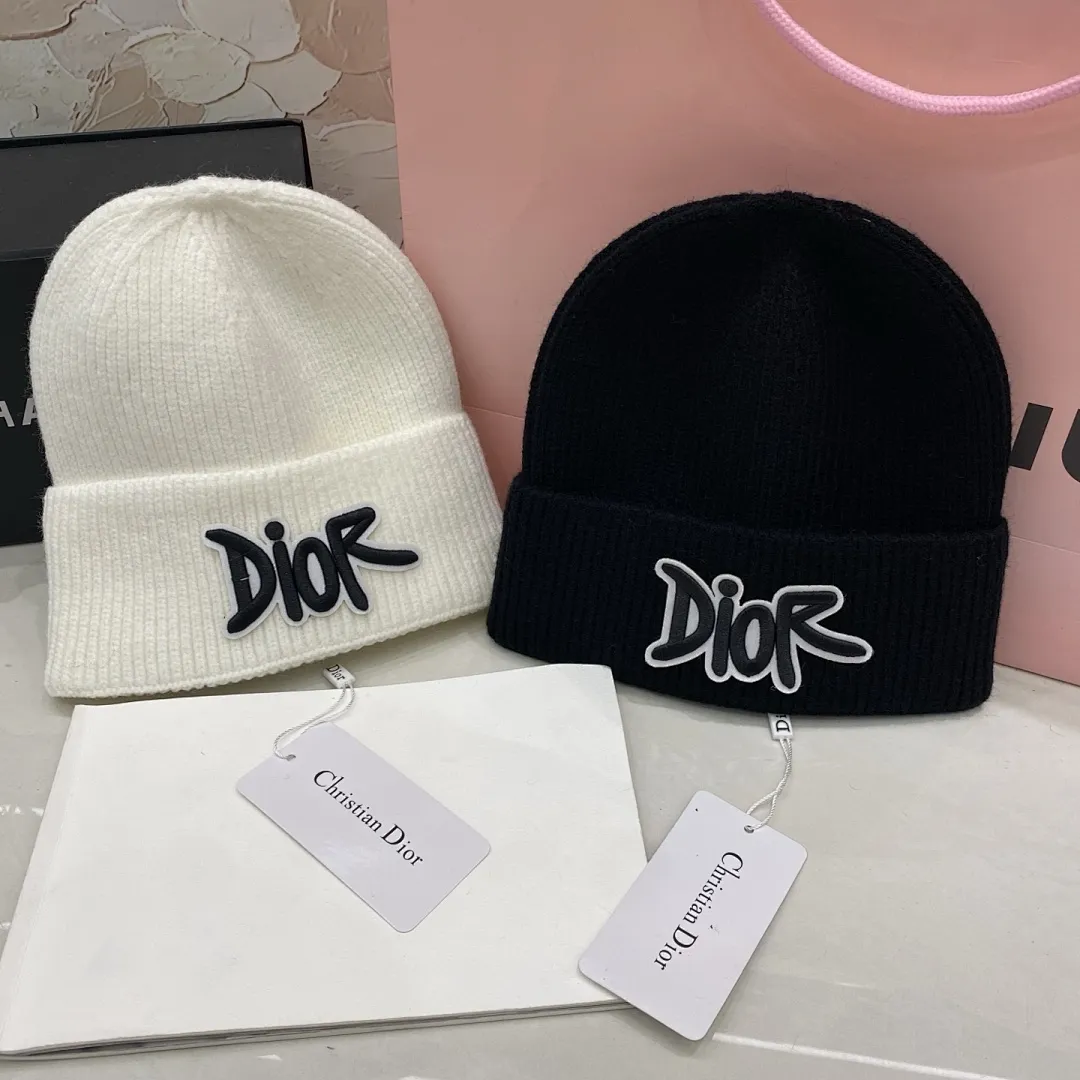 Dior 羊绒针织帽