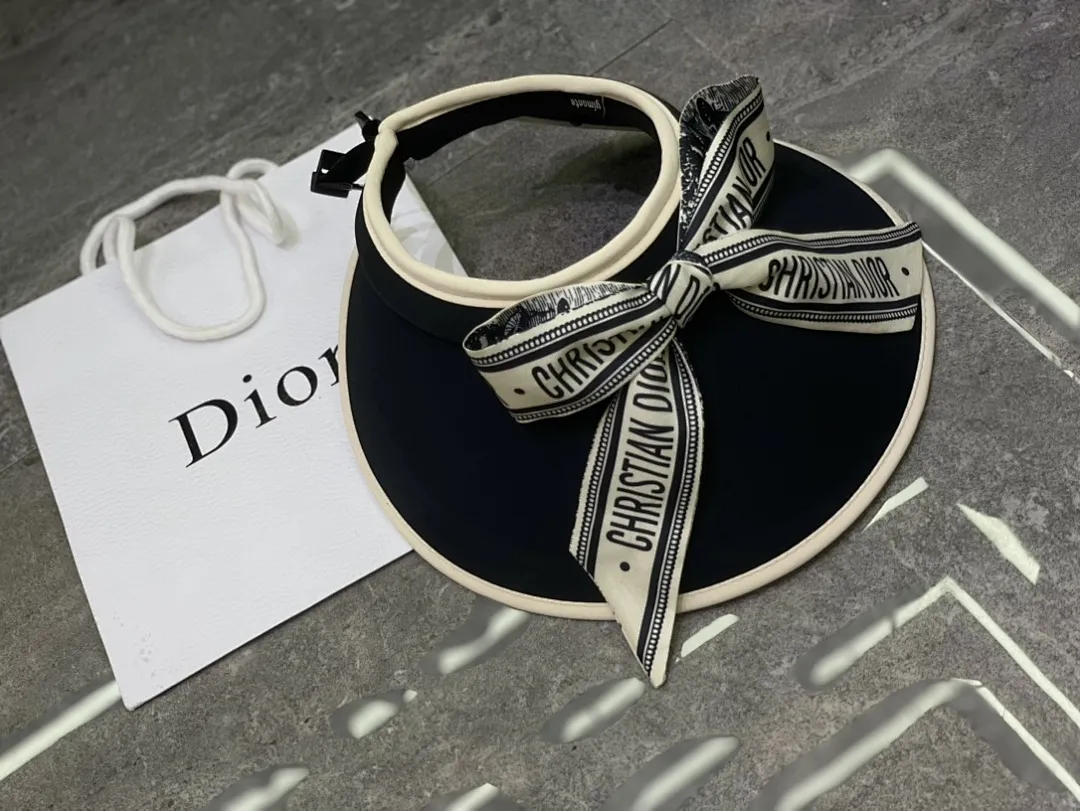 迪奥蝴蝶结🎀丝巾冰丝空顶帽