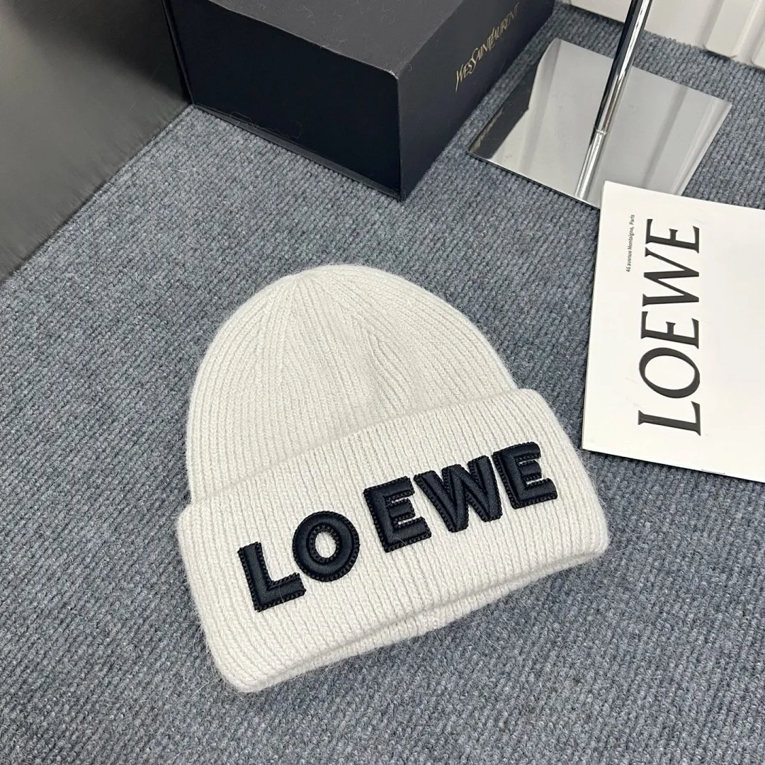 爆单LOEWE兔毛针织帽回货回货🔥✈️✈️