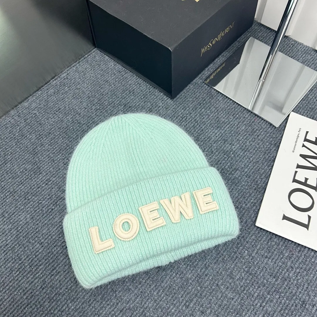 爆单LOEWE兔毛针织帽回货回货🔥✈️✈️