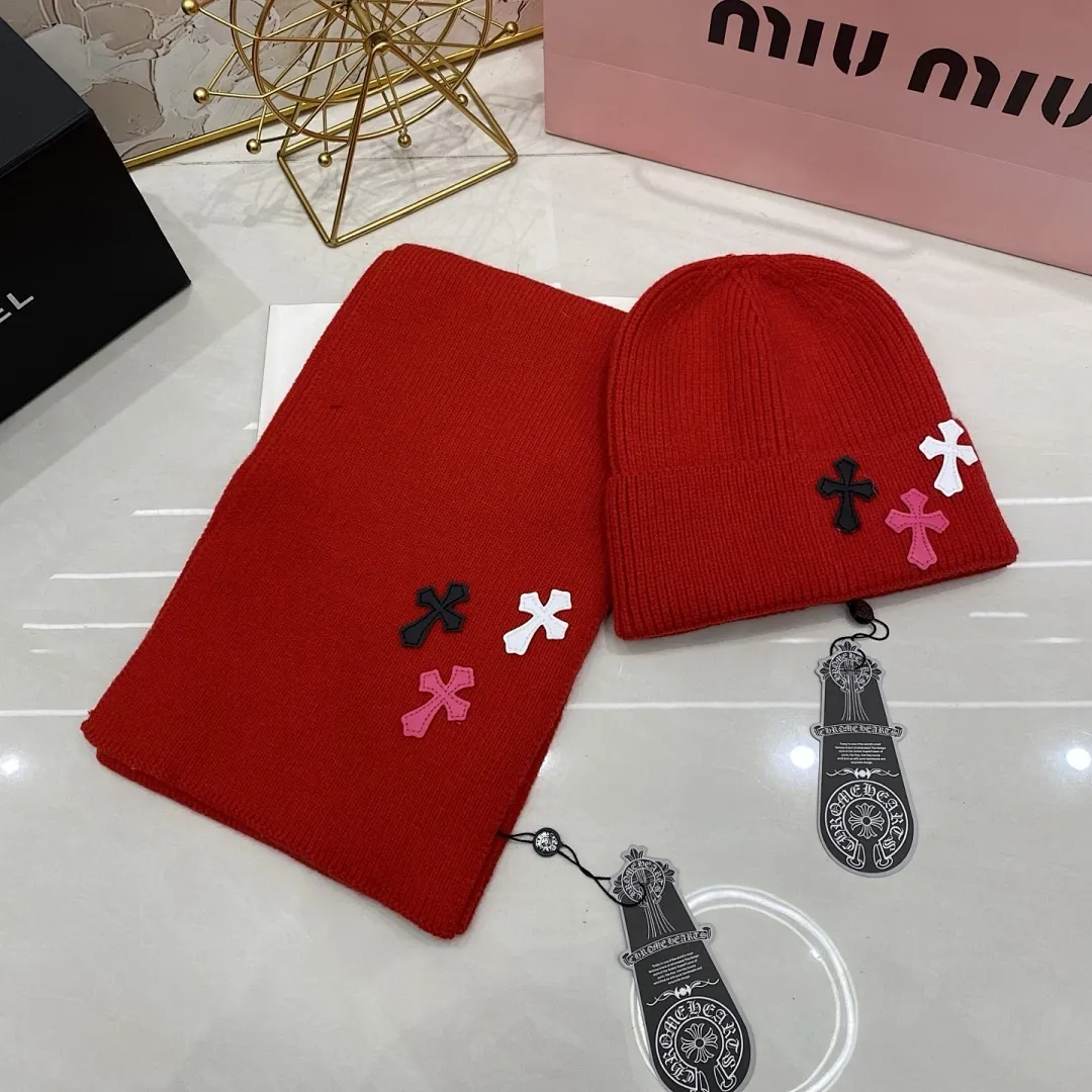 克罗心 两件套 羊绒针织帽+围巾🧣