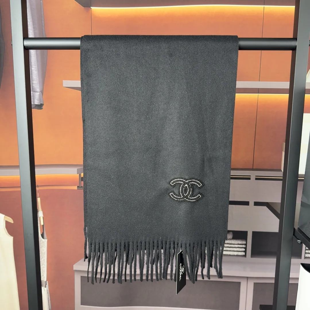 小香 单条围巾30%羊毛