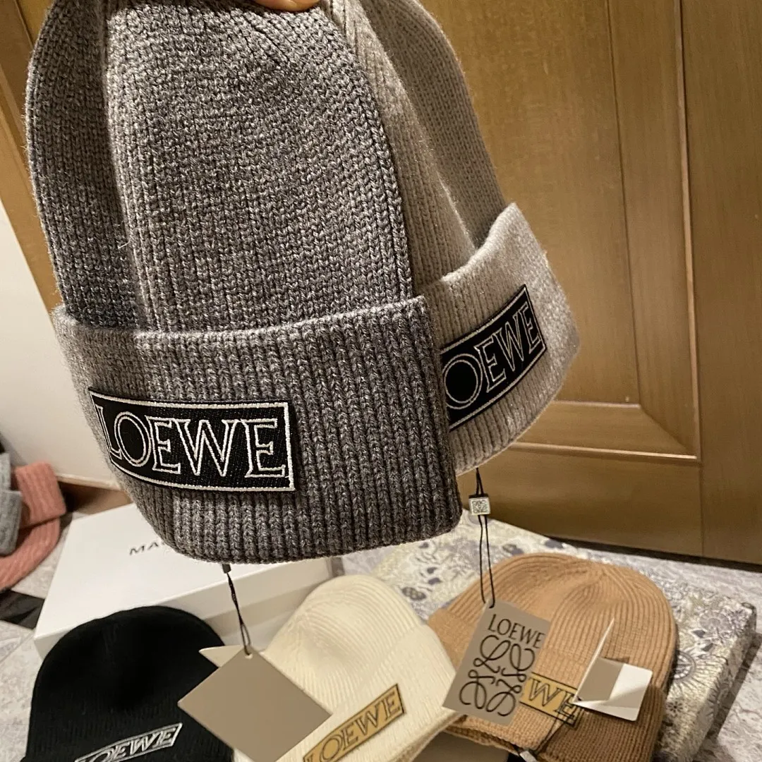 LOEWE 羊绒针织帽