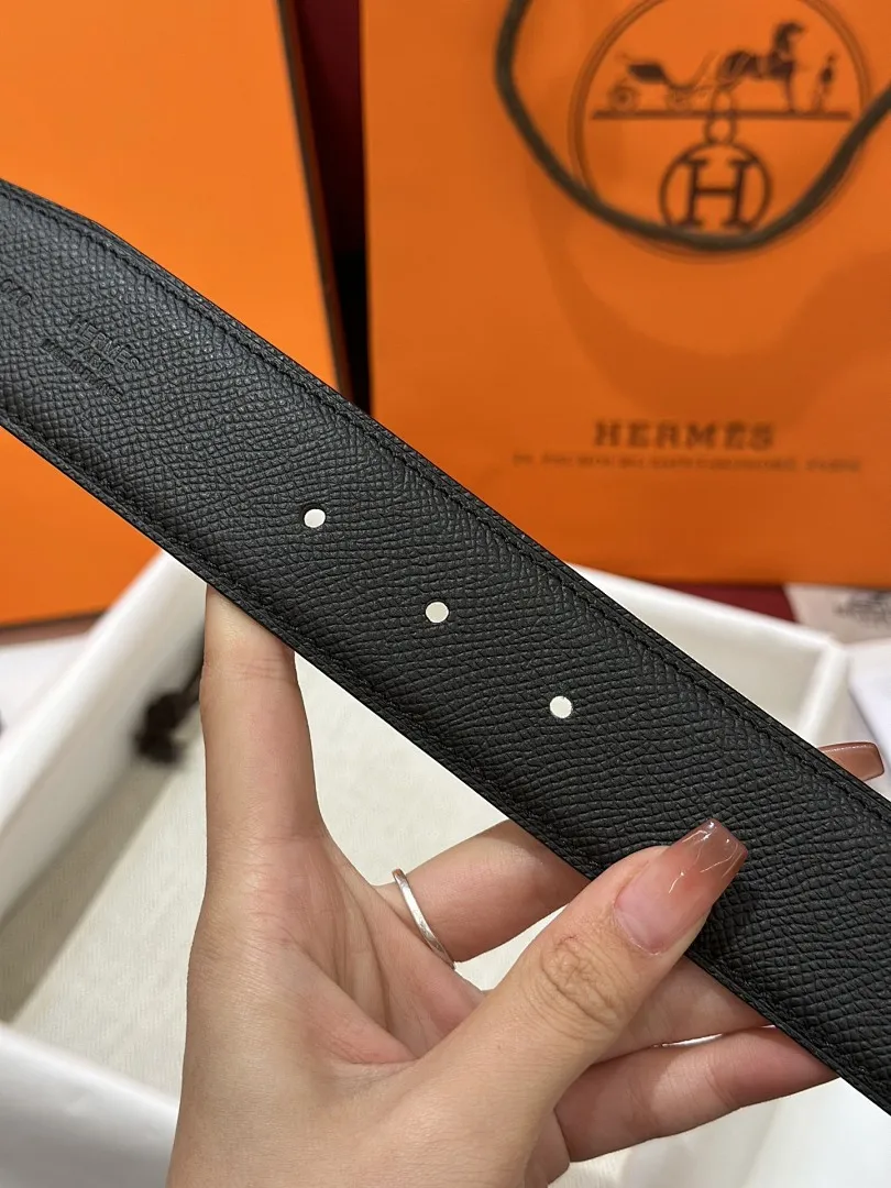 HERMES 048