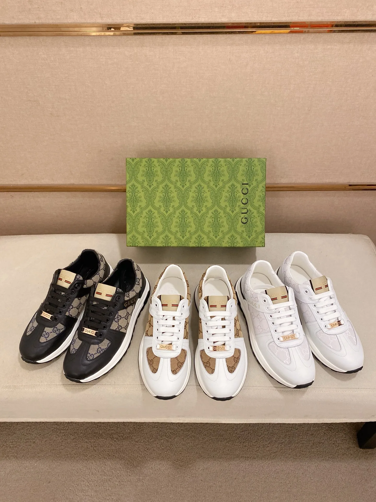 工厂价 200💰🇮🇹🇮🇹GUCCI(古奇)顶级🔍🔍新款专柜同步发售,鞋面🇮🇹意大利进口头层牛皮,全进口羊皮内里💪💪,完全1⃣️比1⃣️复刻🇮🇹💪💪,⚠鞋底:原厂特供原版底,独家活动成型底超级舒适,⚠原厂跟单货,🔍🔍高品质,可随意进出专柜,欢迎对比⚠。码数:38-44(45定做不退换)