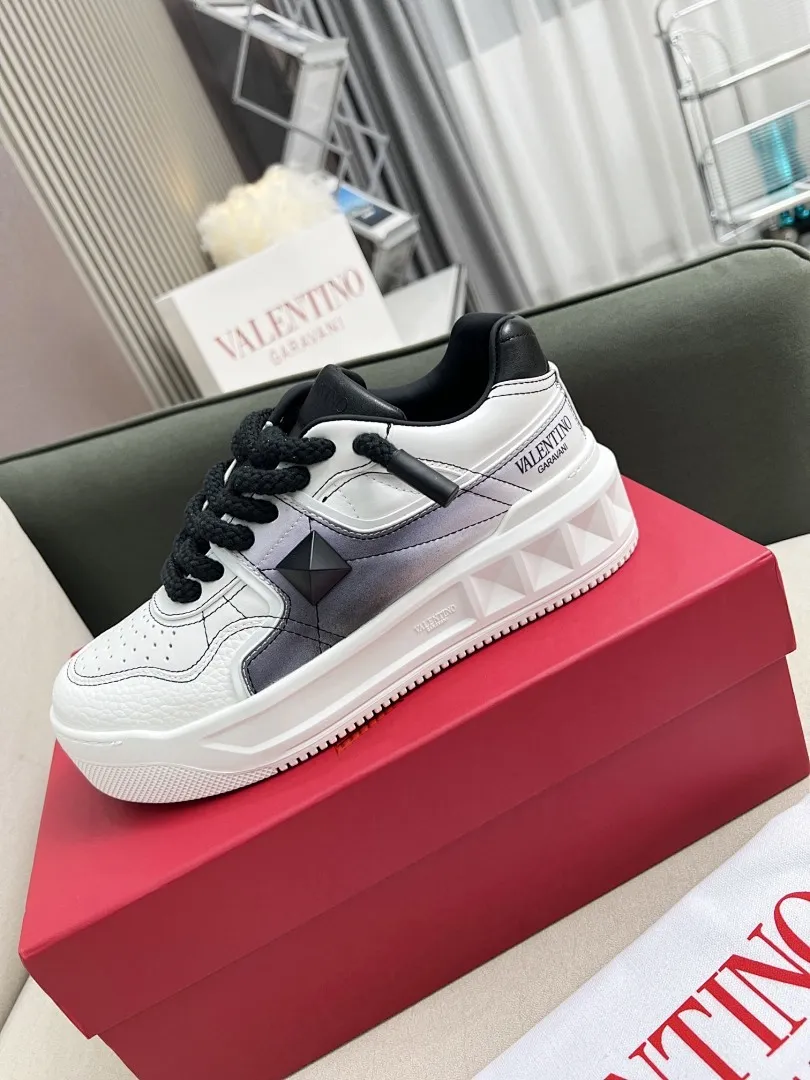Valentino 0001