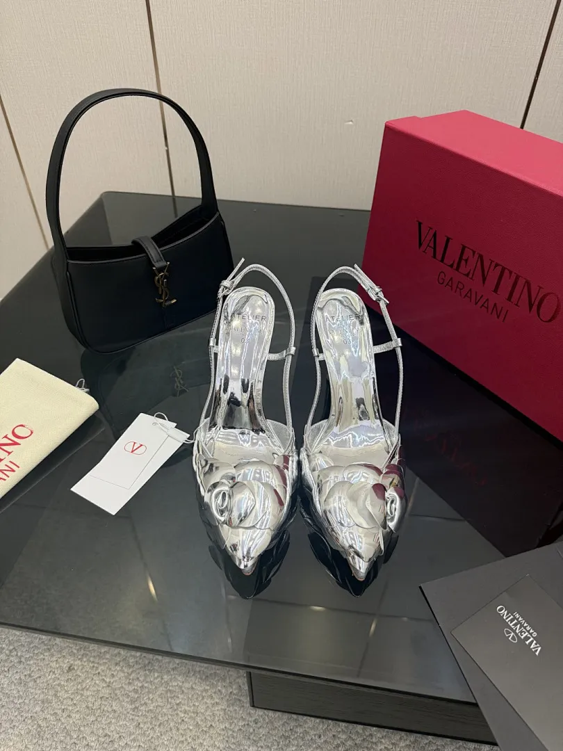 Valentino 050