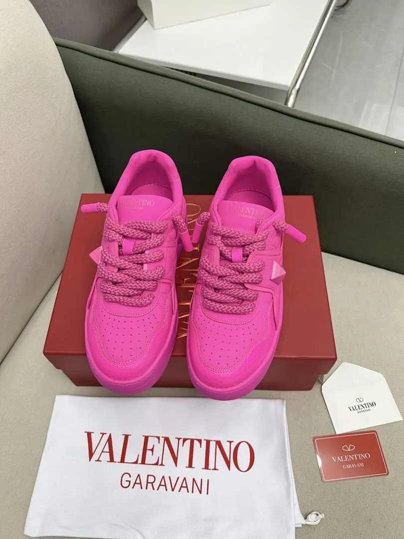 Valentino 0014