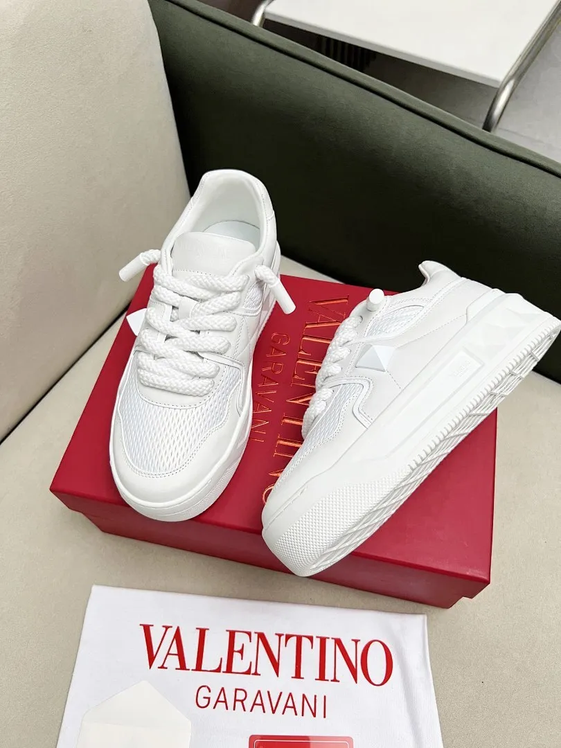 Valentino 0028