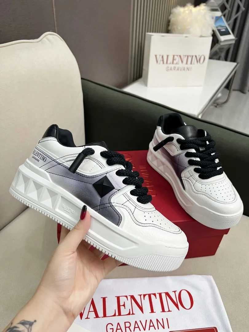 Valentino 0001