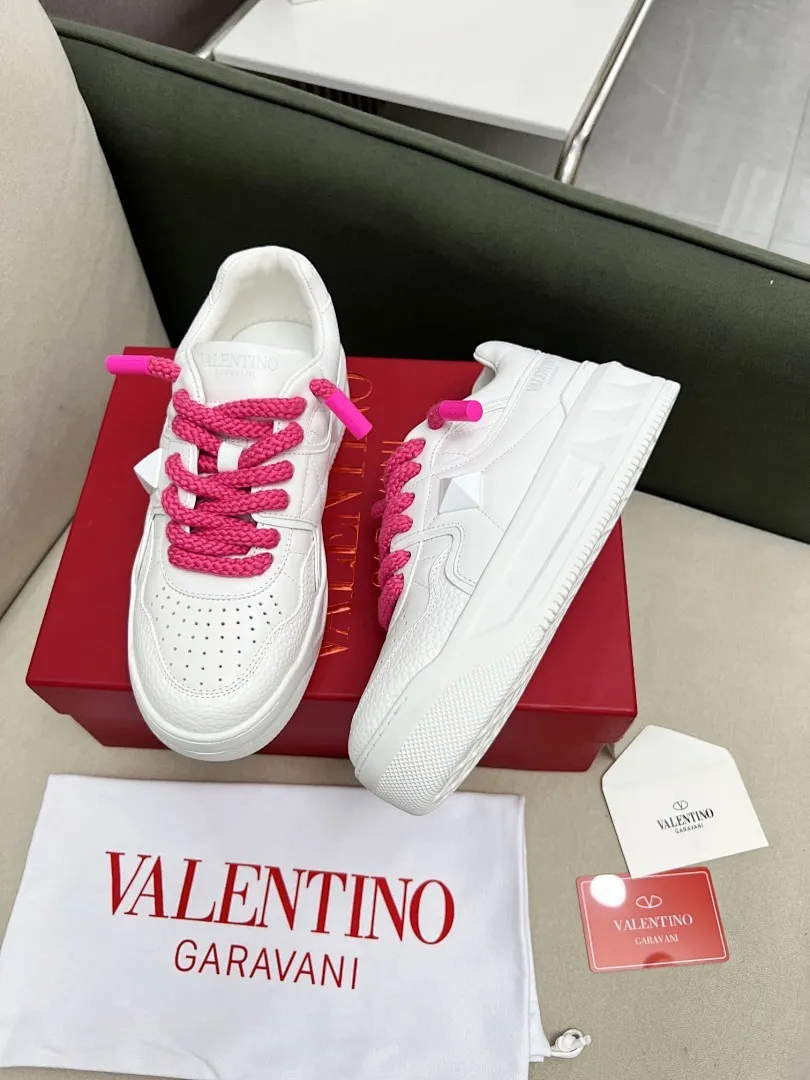 Valentino 0012