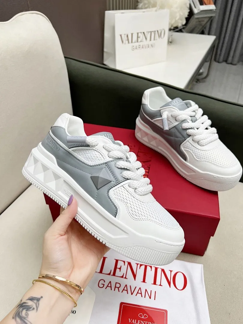 Valentino 0026
