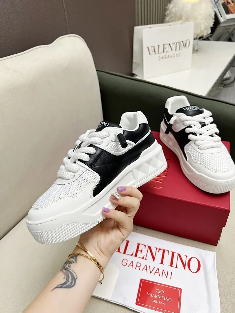 Valentino 0027