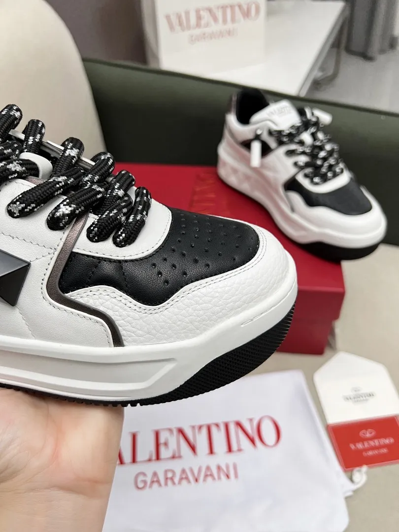 Valentino 0008