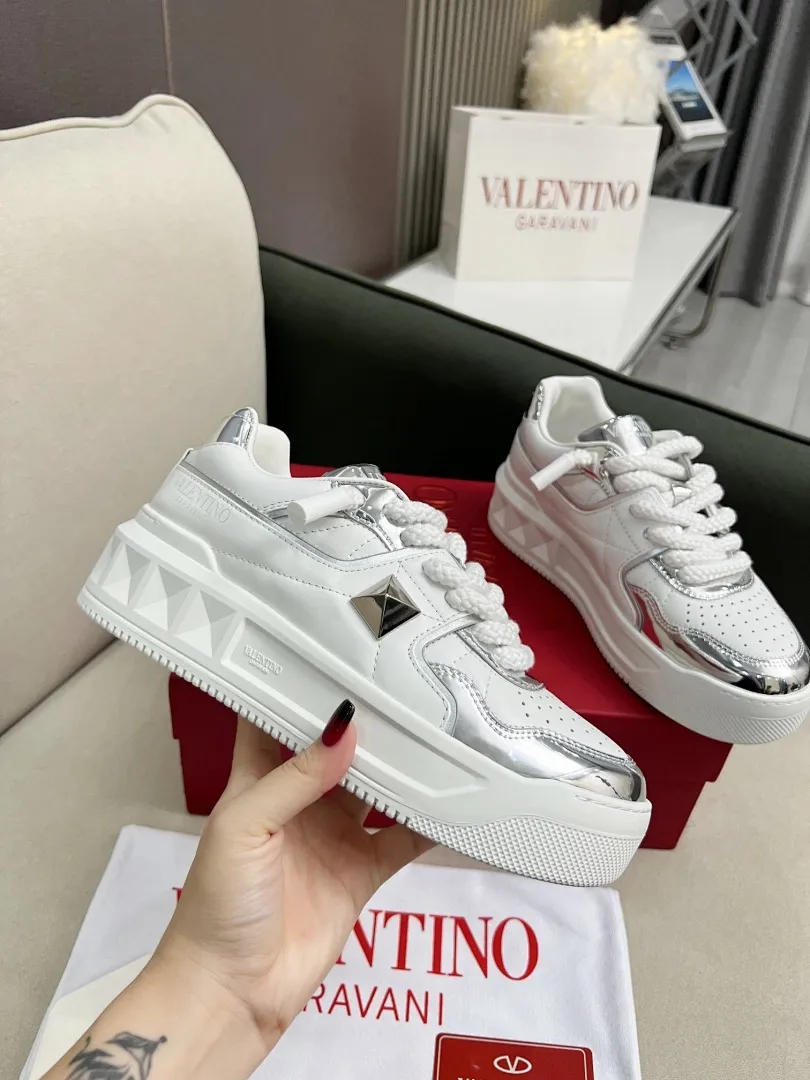 Valentino 0004