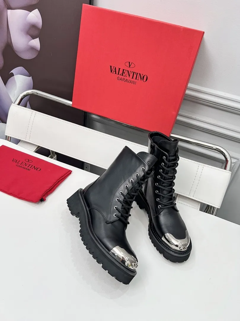 Valentino 0038