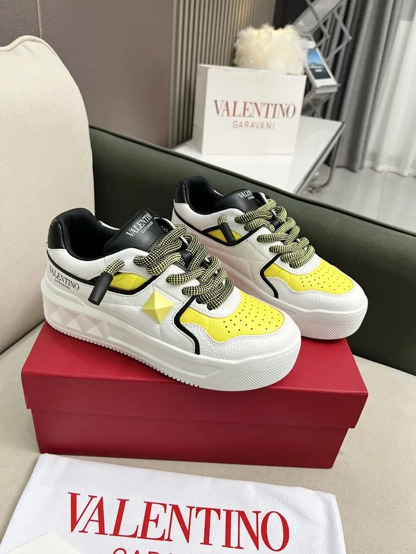 Valentino 0003