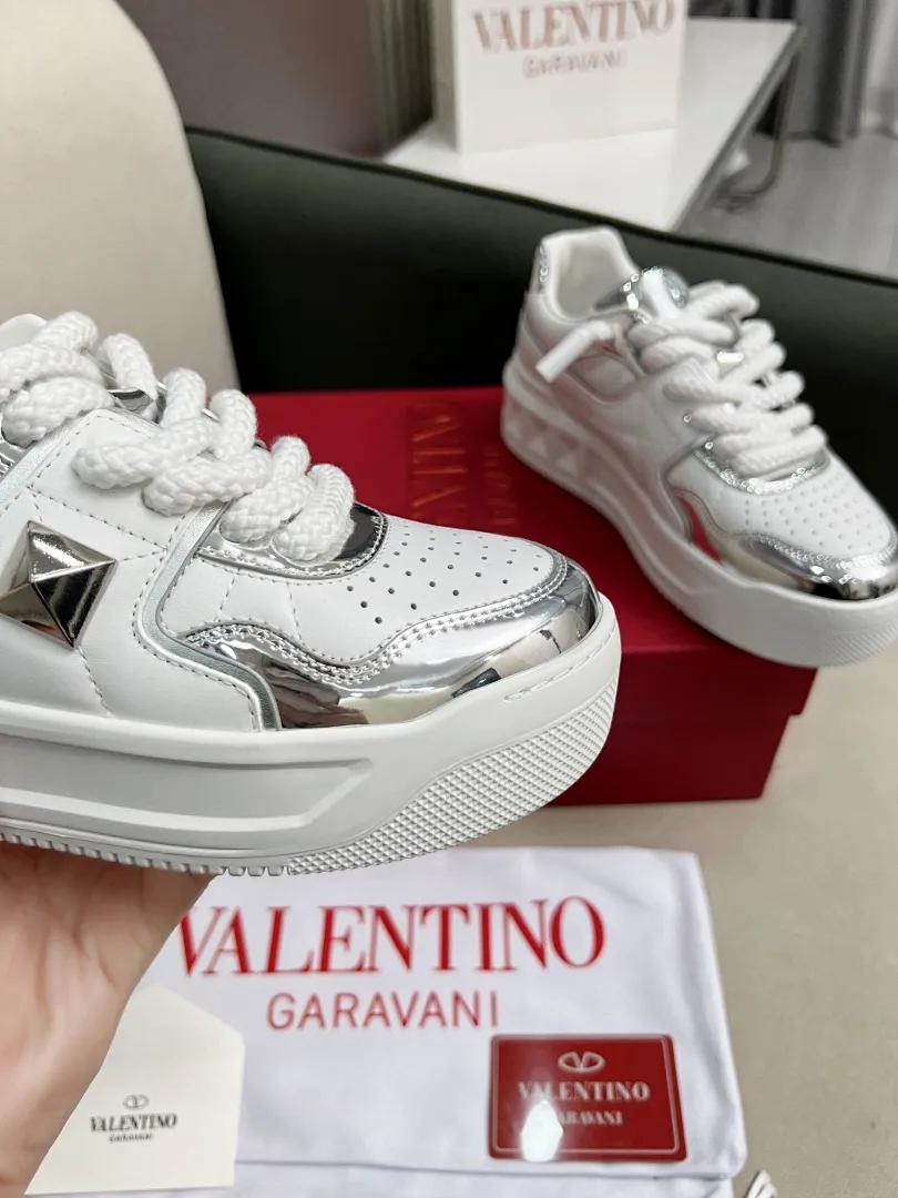 Valentino 0004