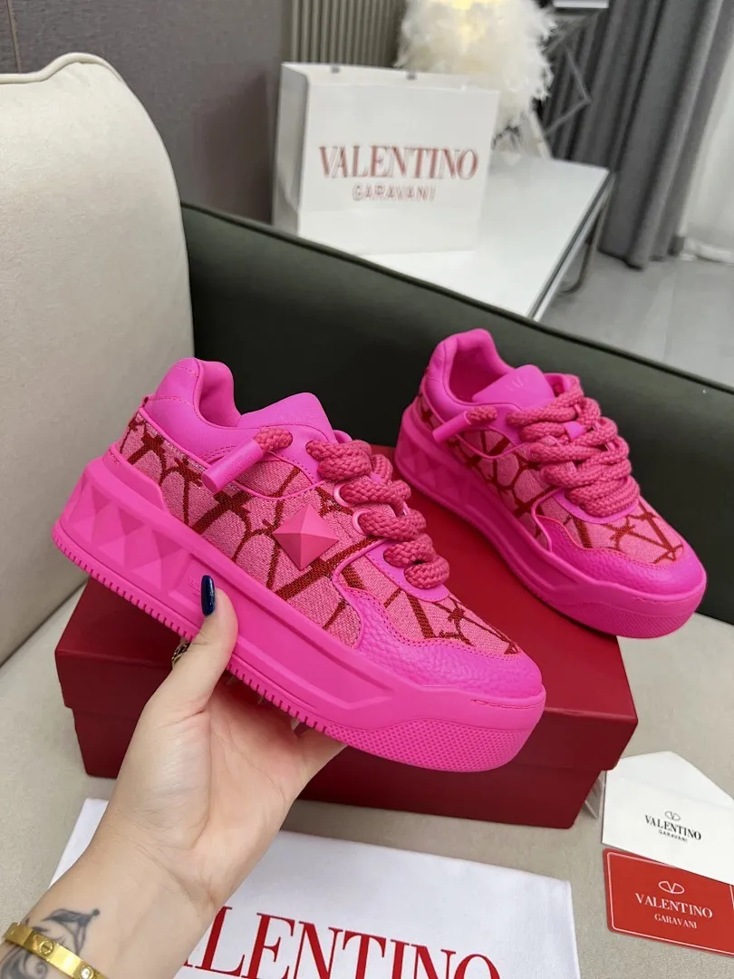 Valentino 0021