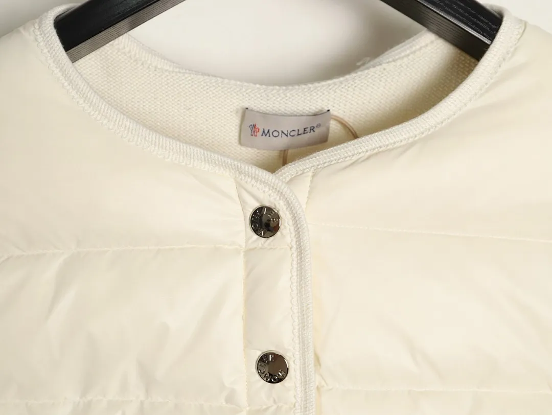 Moncler 蒙口 多纽扣针织拼接羽绒外套