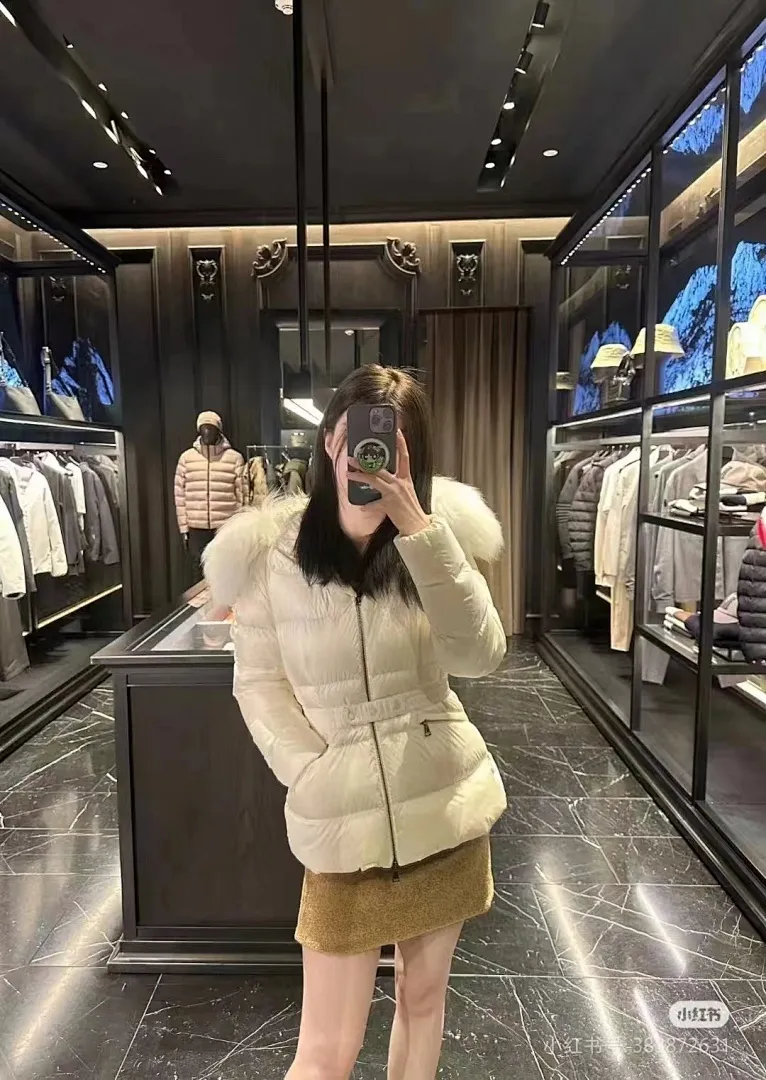 MONCLER 蒙口 HERMIFUR系列短款女款羽绒服