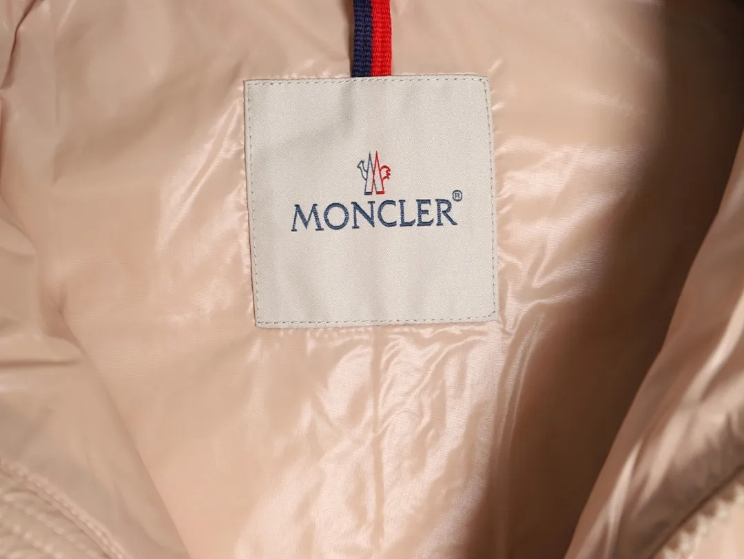 Moncler 蒙口 MAYA玛雅/陈奕迅同款/短款羽绒服