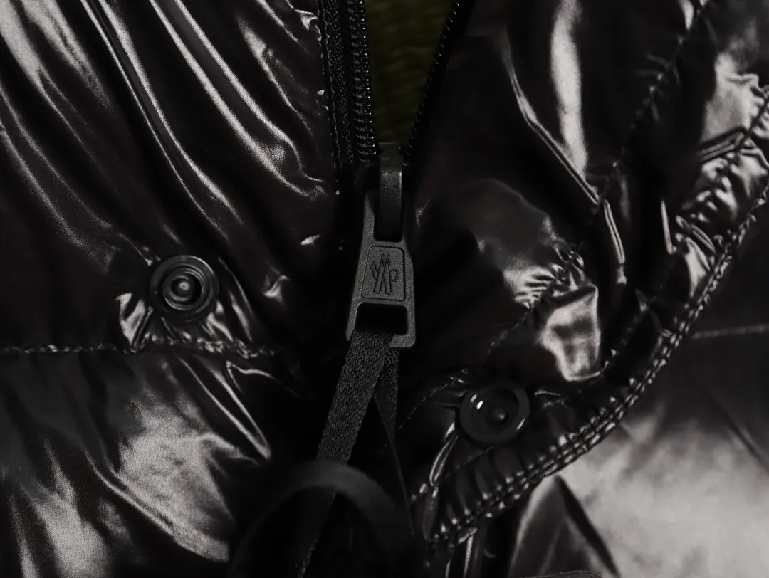 Moncler/蒙口24ss限定配色黄标拼接立领羽绒服