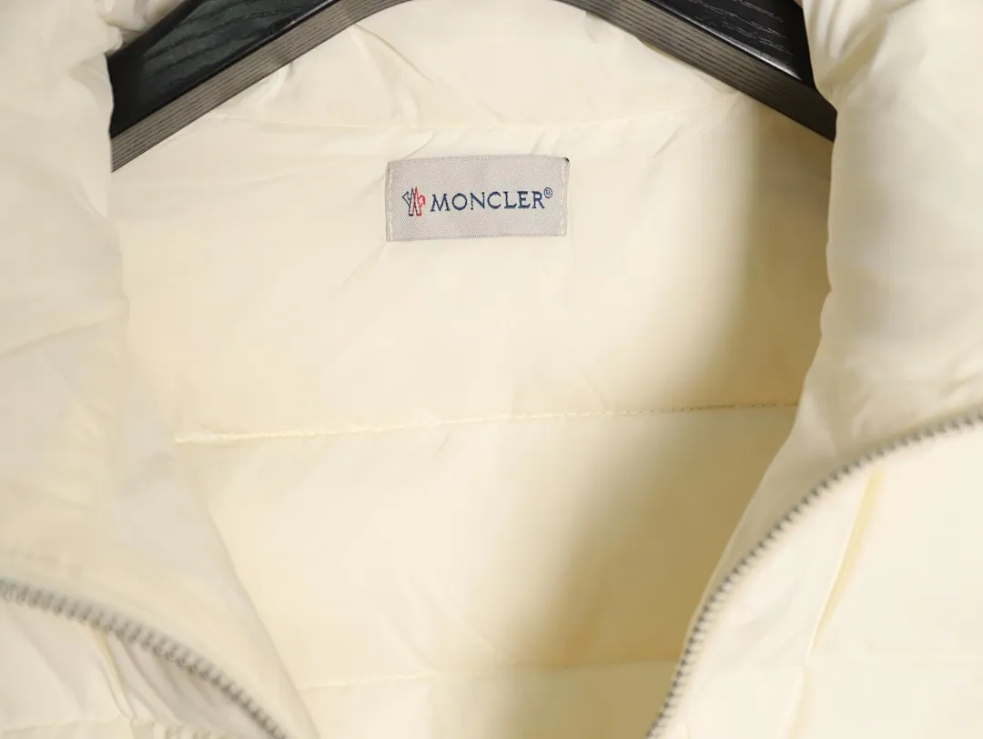 Moncler蒙口24s新款袖子拼接针织立领轻薄羽绒服外套 秋冬新款羽绒拼接夹克
