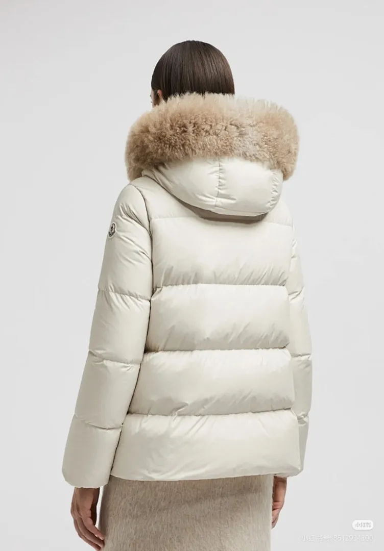 Moncler 蒙口 FW25 Laichefur纯色连帽短款羽绒服夹克外套