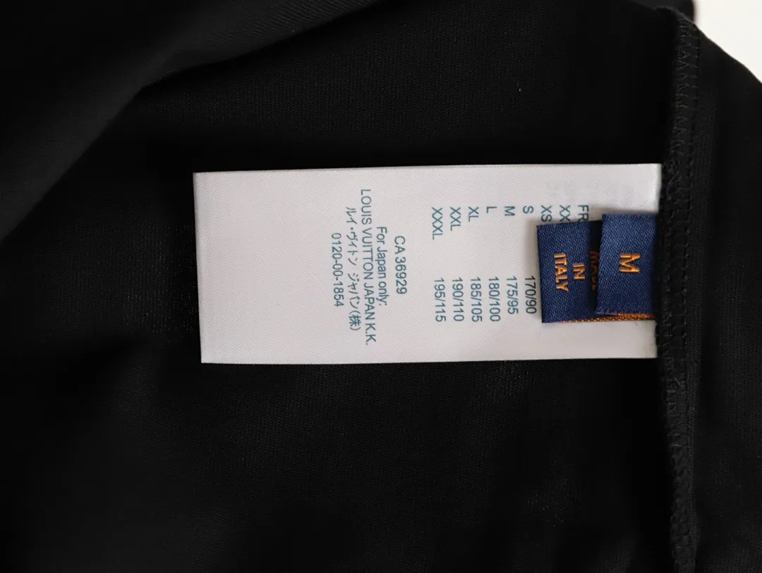 Louis Vuitton 路易威登 2026新款 彩绘涂鸦四叶草字母logo 定制皮章 男女同款 短袖t恤