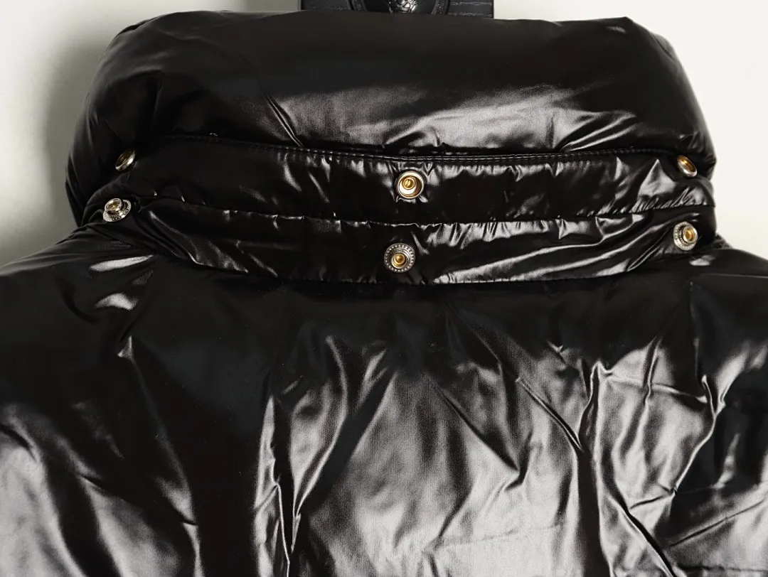 Moncler 蒙口 彩虹织带拉链连帽羽绒马甲